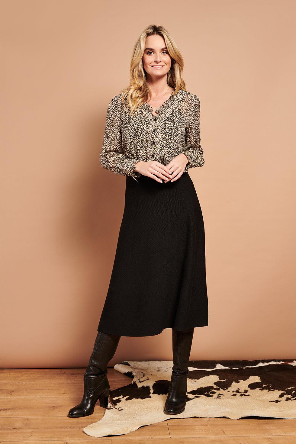 21691 Rok Black