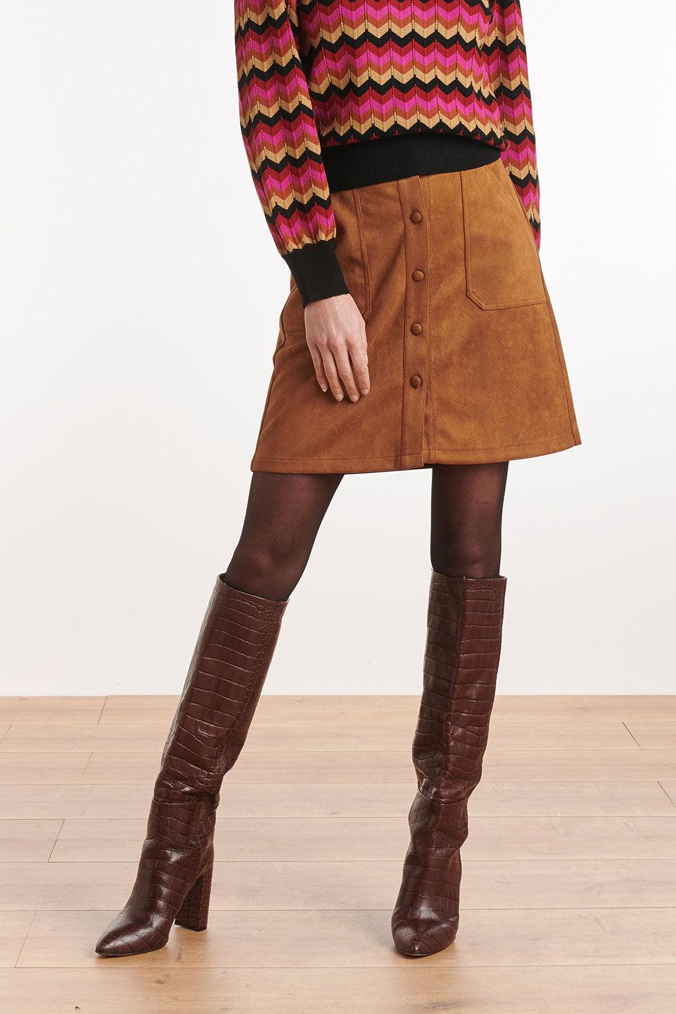 22599 Rok Suedine Bruin