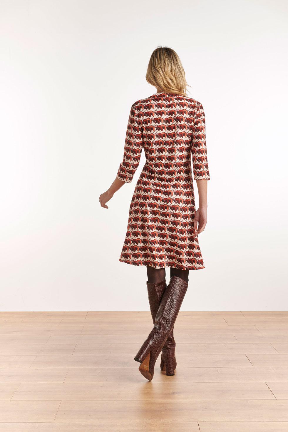 22616 Stretch Jurk Overslag Retro Print