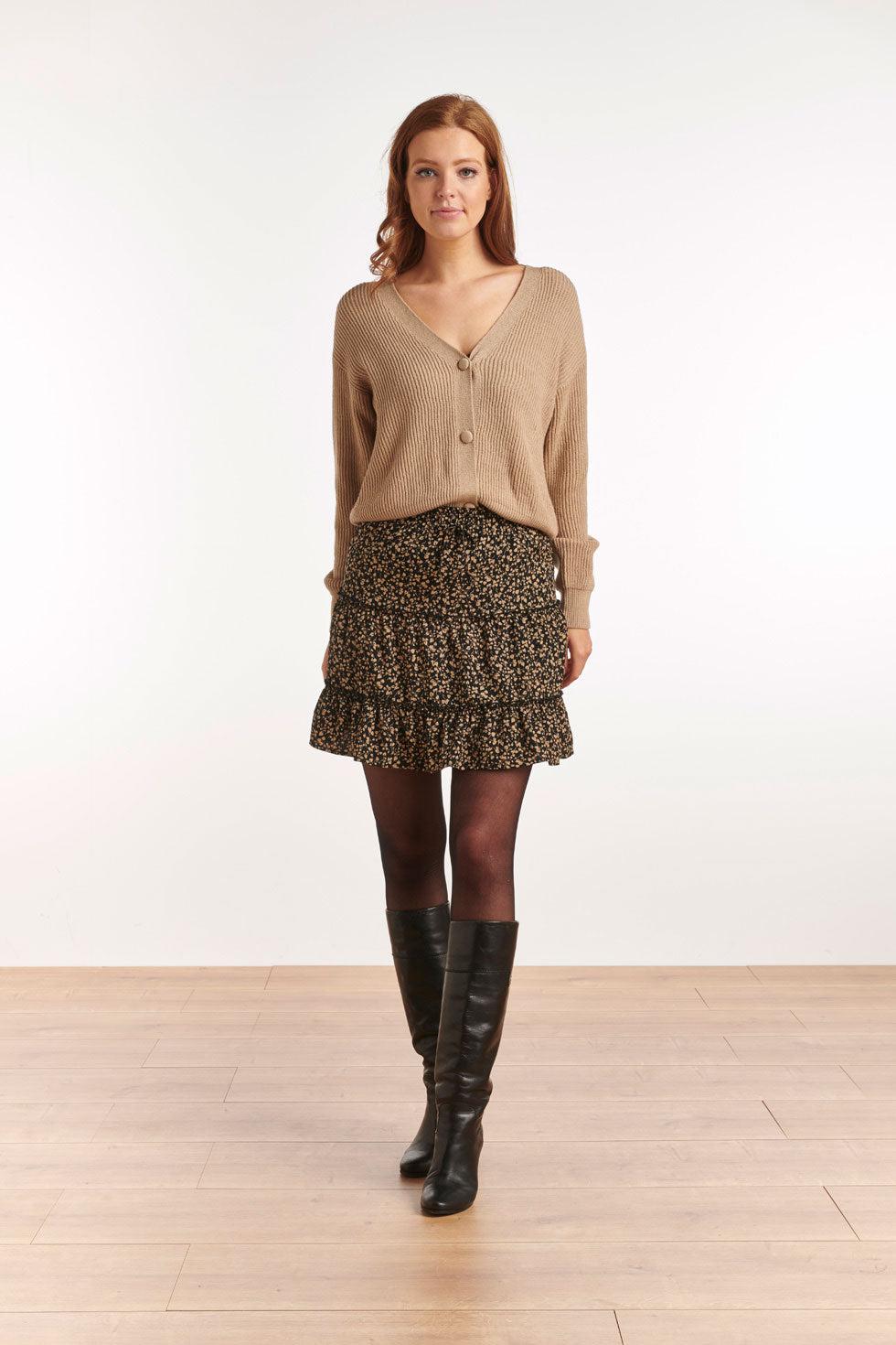 22663 Vest Ribgebreid Beige