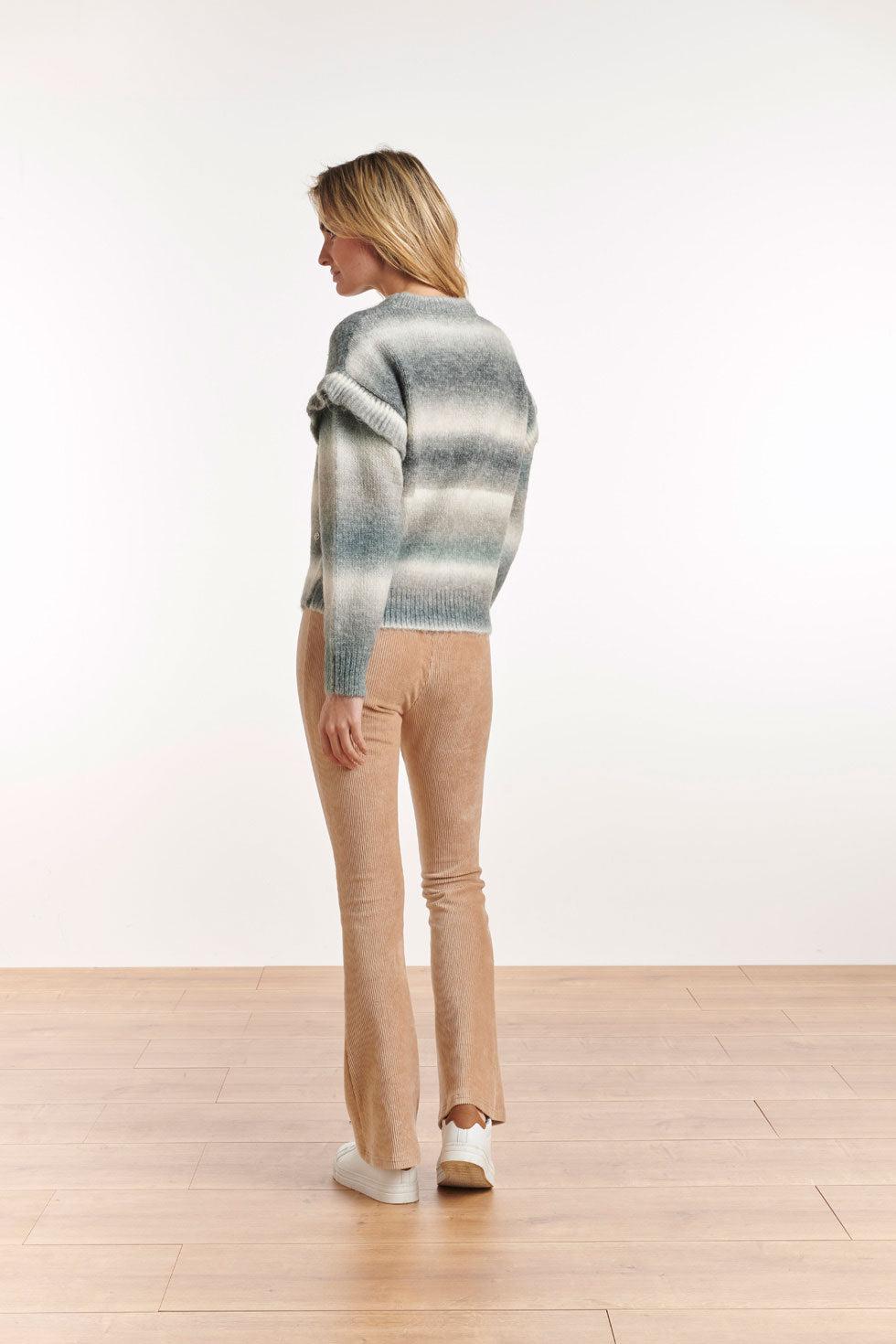 22686 Gestreepte Trui Ruffle