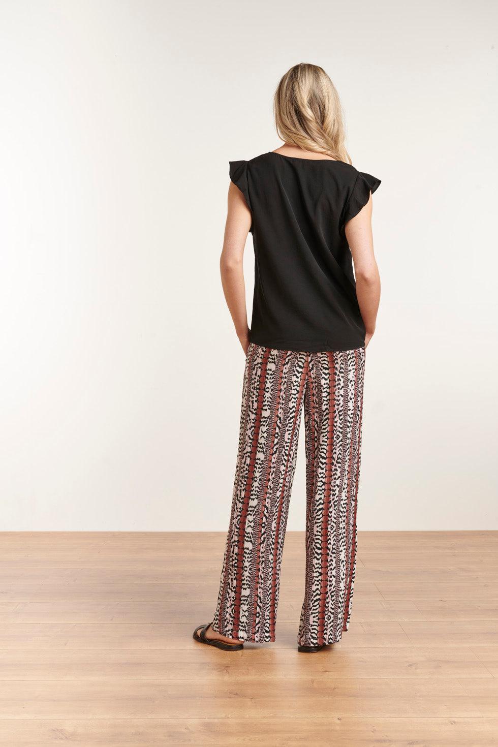 23047-999 Vrouwen Losse Casuele Korte Mouw Top | Black