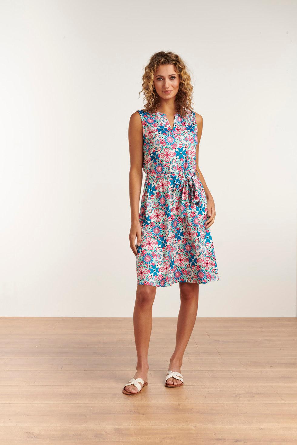 23103 Casual Damesjurk Zonder Mouwen Midi -Multie Jurk | White - Muticolour