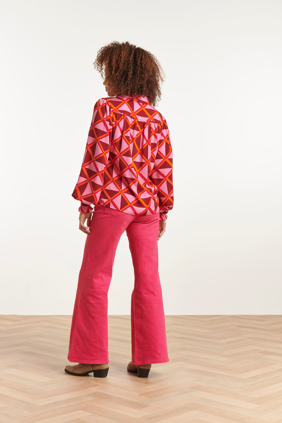 23501 Dames Blouse Met PofmouwenGrafische Print | Pink - Orange
