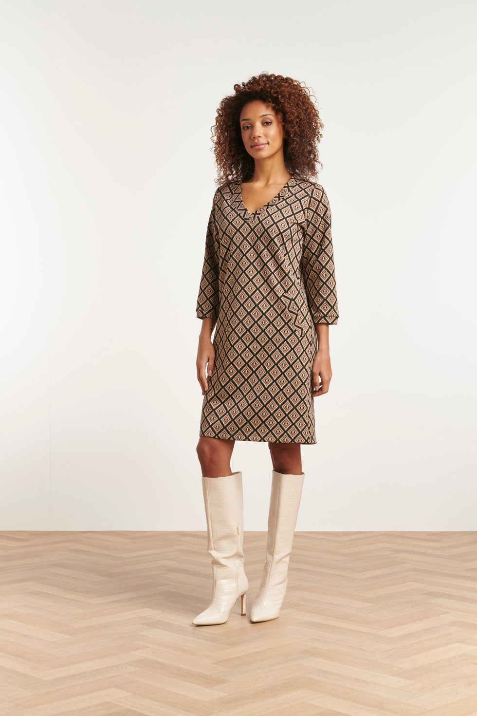 23519 Dames Retro Jurk Met Aztec Print | Black - Muticolour