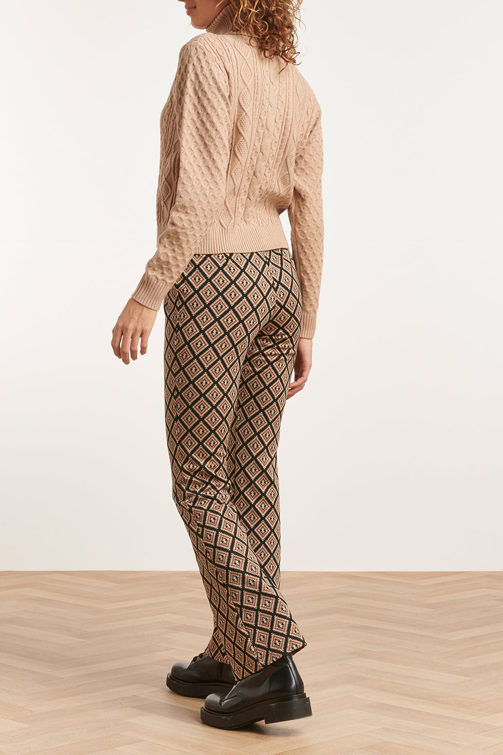 23520 Dames Retro LeggingAztec Print | Black - Muticolour