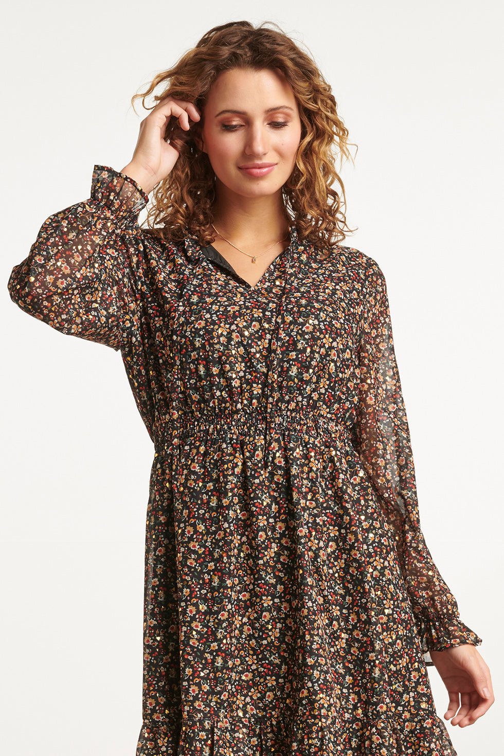 23540 Chiffon Jurk Met e Ditsy Bloemenprint | Black - Muticolour