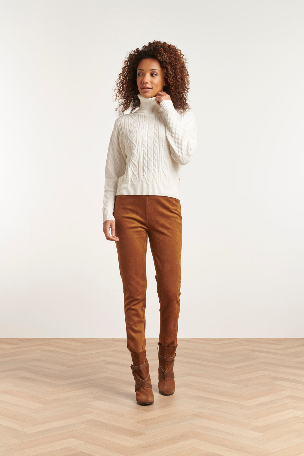 23589 e Suède Look Leggings | Brown