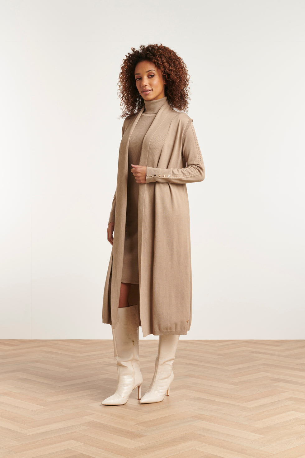 23601 Stijlvolle Mouwloze Cardigan | Sand