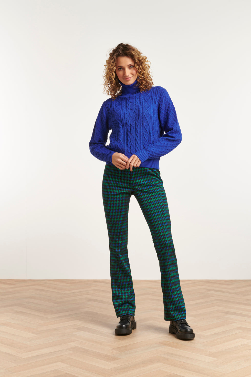 23604 Getextureerde Gebreide Coltrui | Cobalt