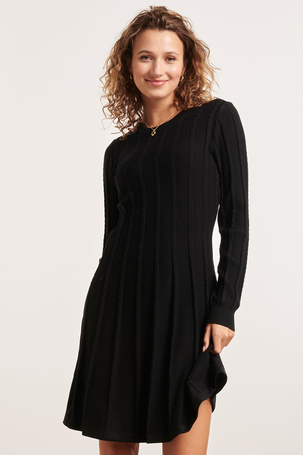 23614 e FitFlared Gebreide Korte Jurk | Black