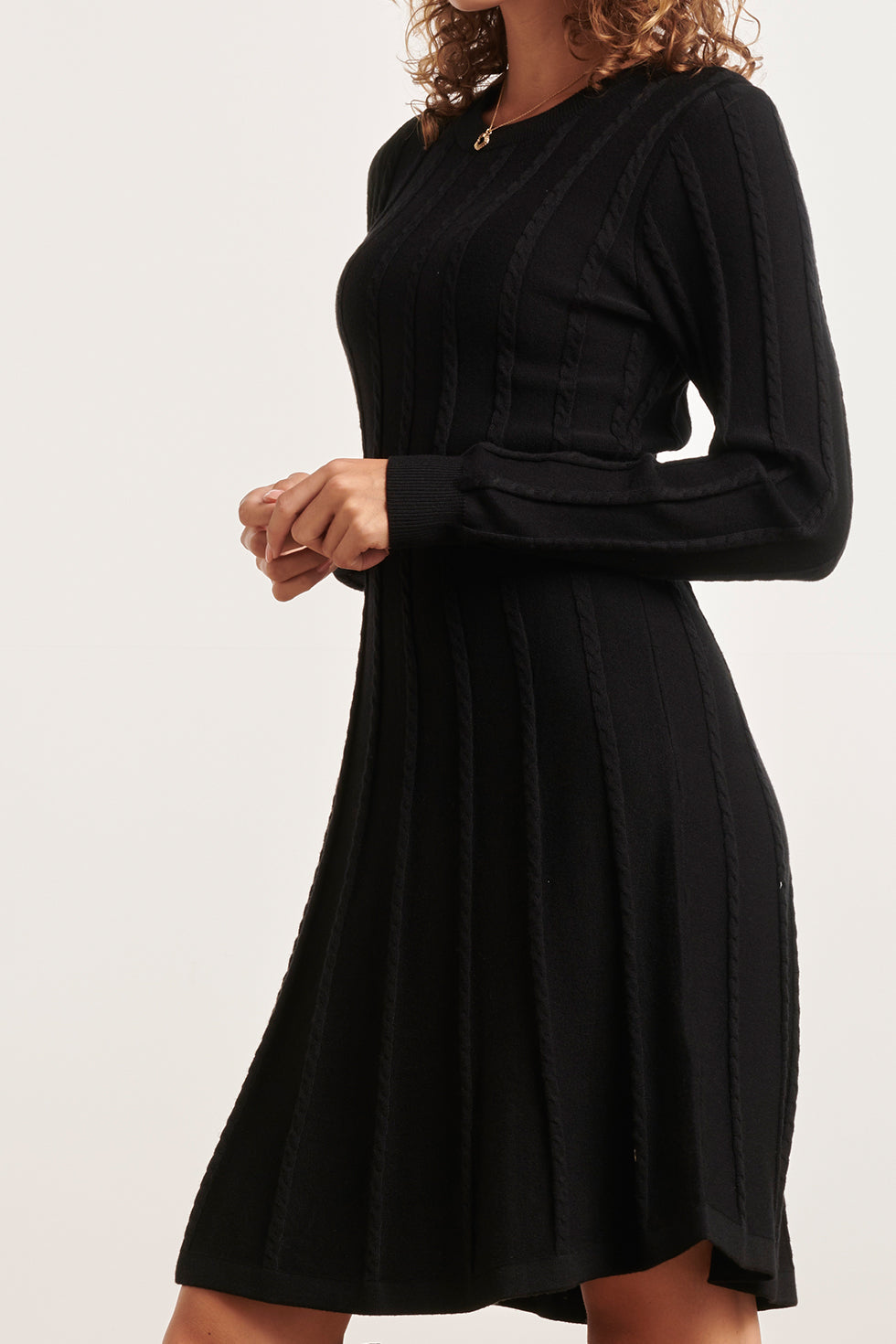 23614 e FitFlared Gebreide Korte Jurk | Black
