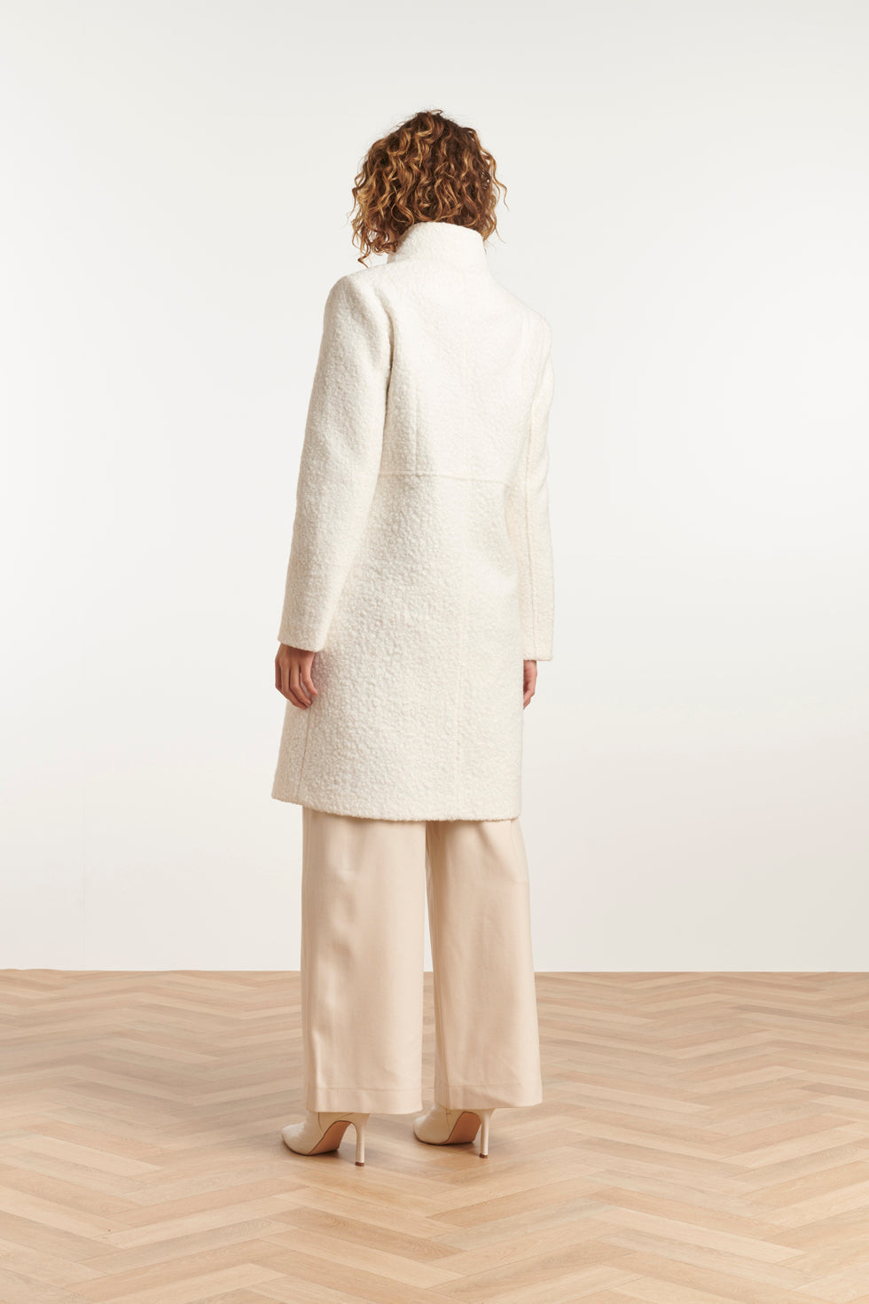 23624 te Boucle Damesjas | White
