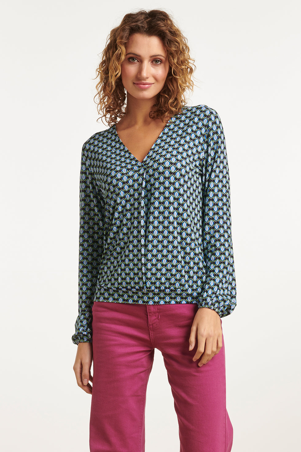 23650 Dames Top Met Geometrisch Retro Print | Black - Blue