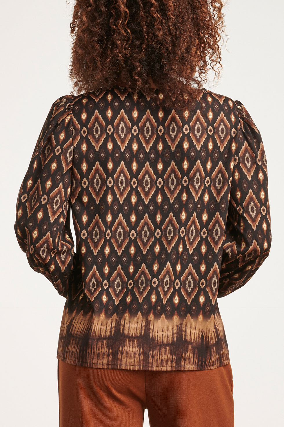 23659 Dames Top Met Tribal Printe | Black - Brown