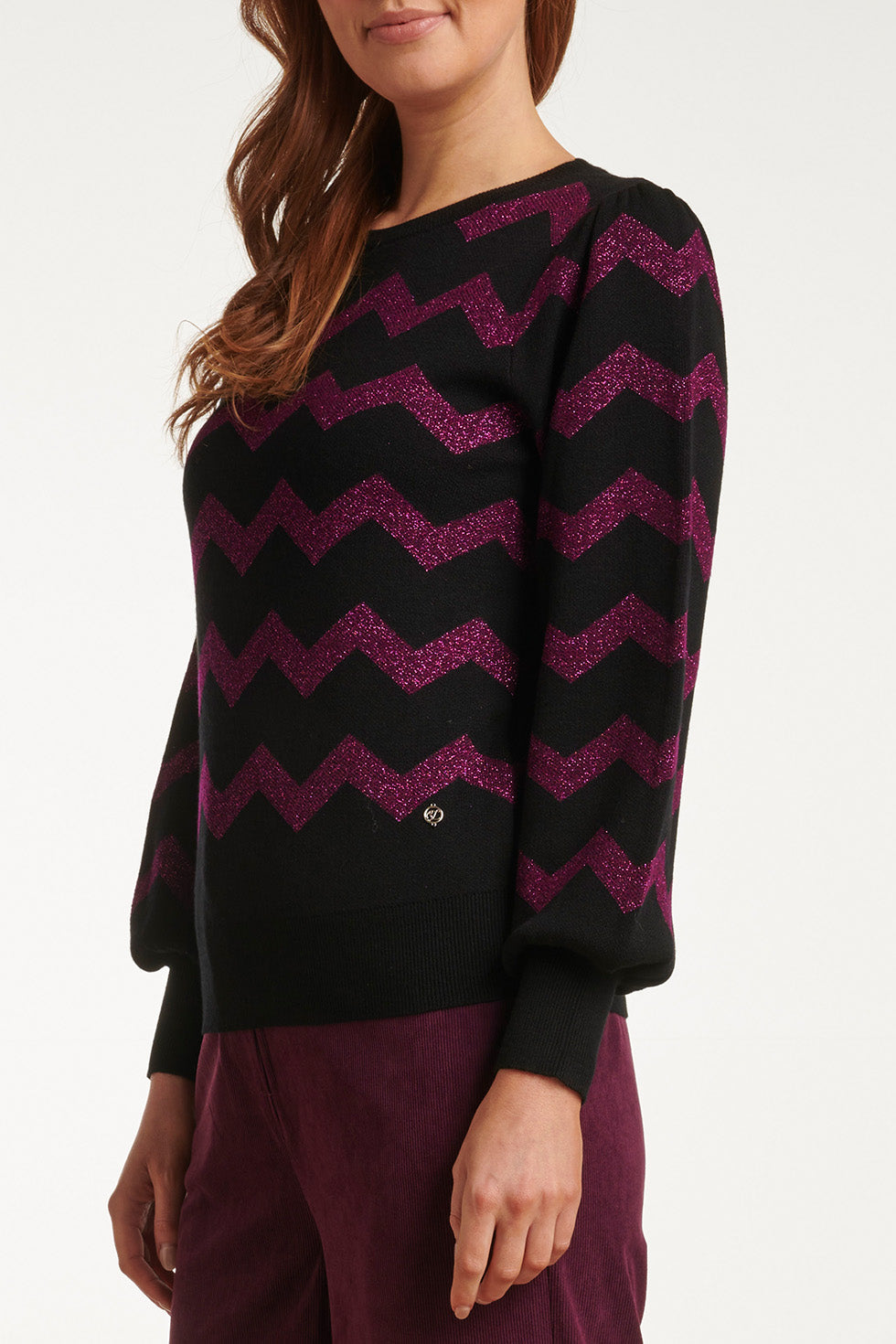 23700-999-380 Paarsee Zigzagprint Ronde Hals Top | Black - Purple