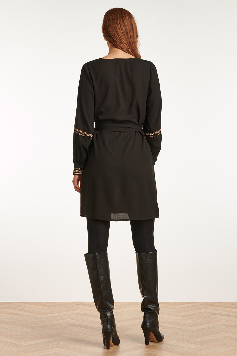 23759-999-025 e V-Hals Jurk Voor Dames | Black - Gold
