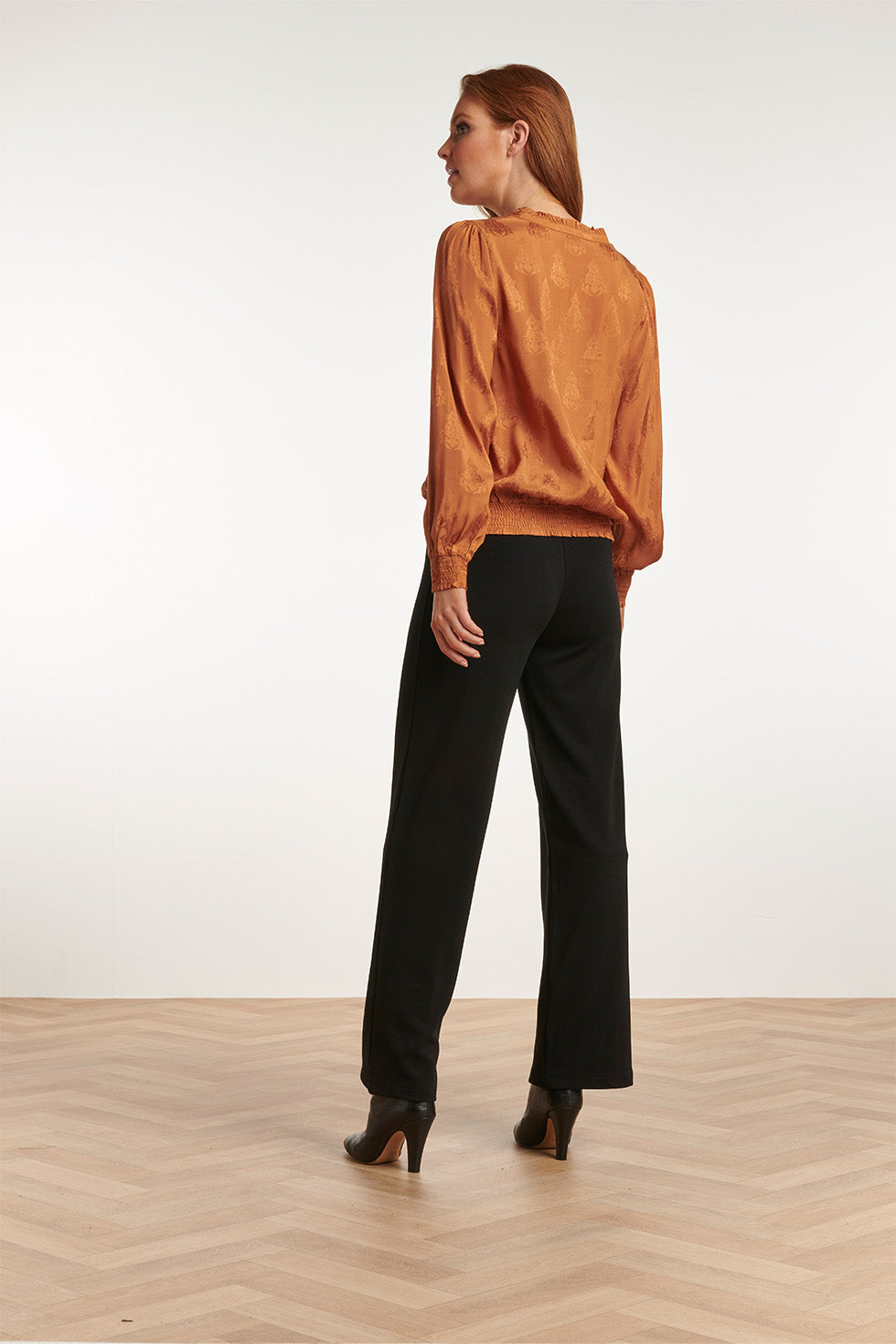 23761-240 Mosterd V-Hals Top Voor Dames | Mustard