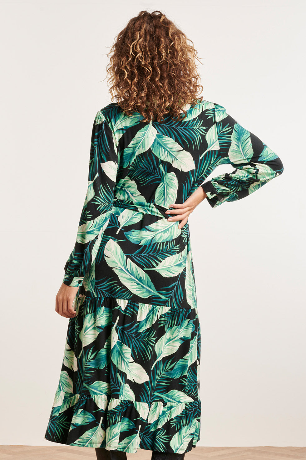 23812 Multi Bladerprint V-Hals Jurk | Black - Green
