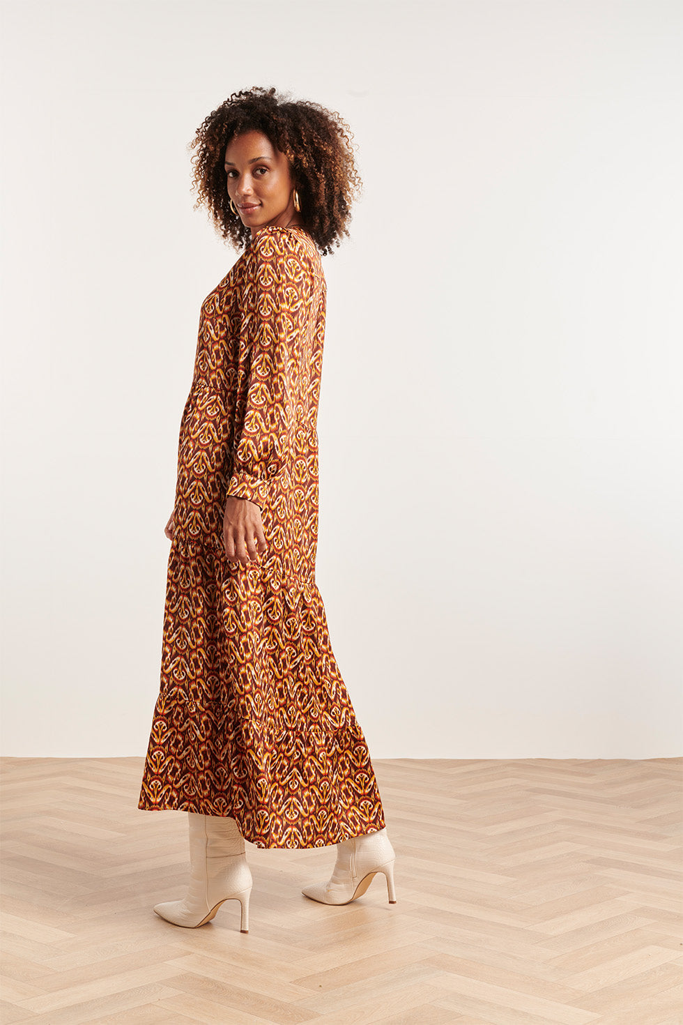 23816 - Abstracte Print V-Hals Jurk | Brown - Orange