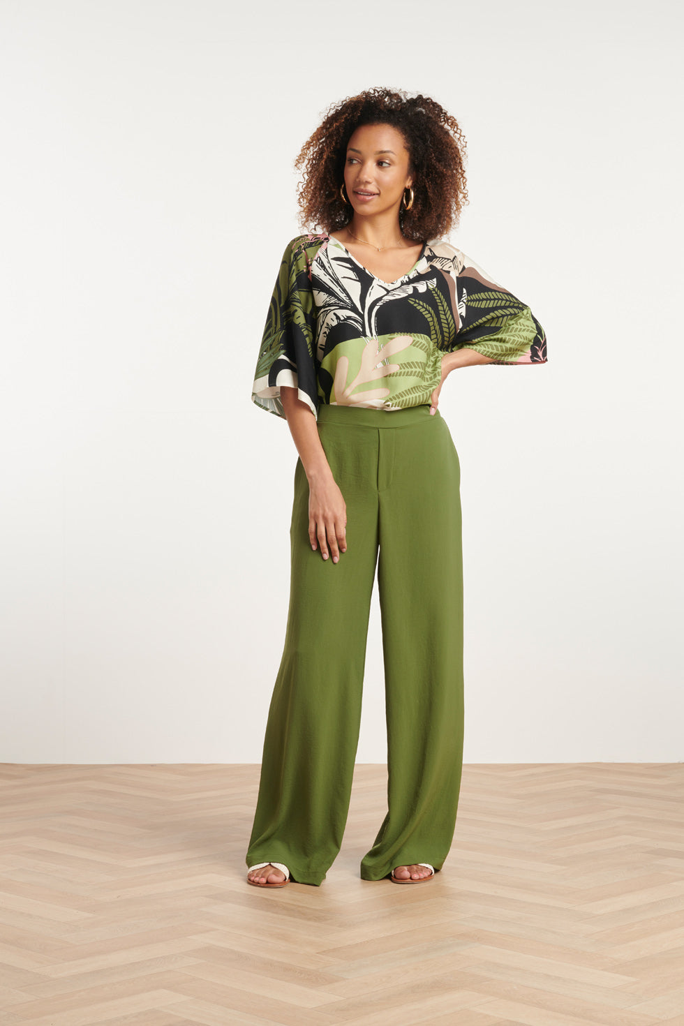 24046 Diep V-Hals Zomerse Top | Black - Muticolour