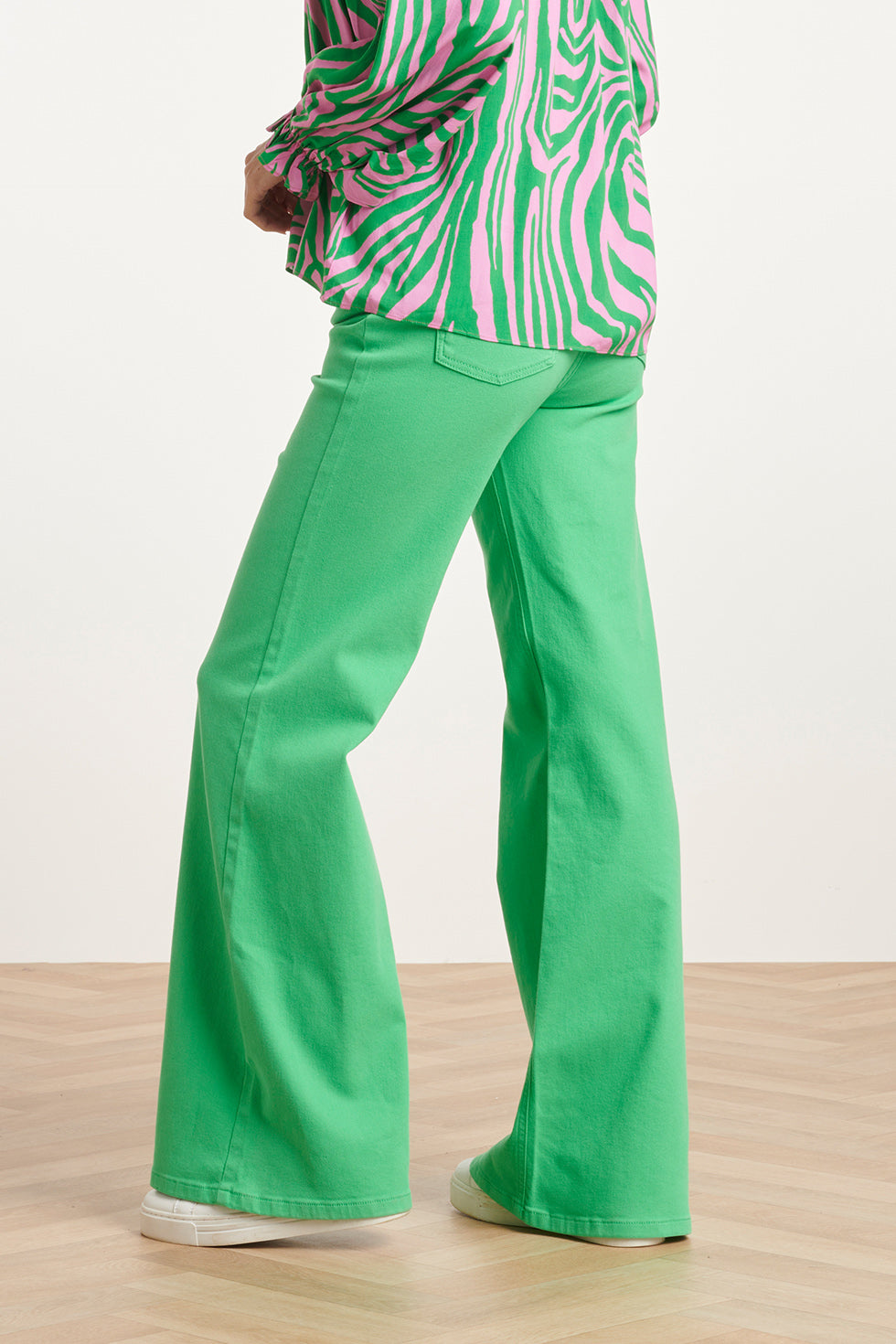 24169 Flared Jeans | Green