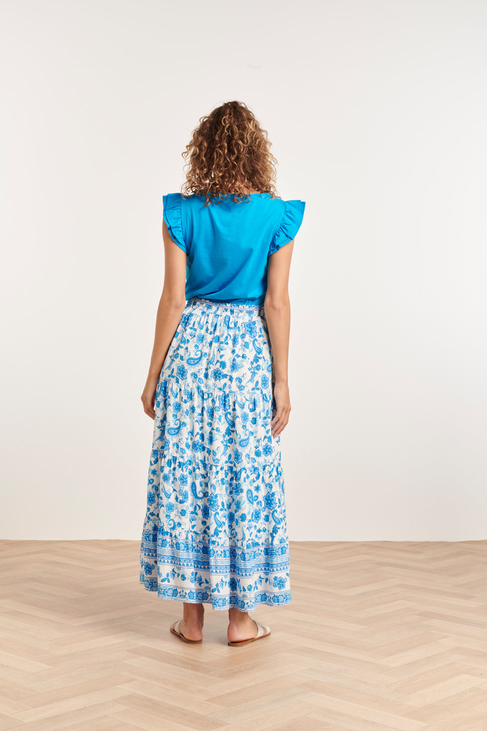 24315 Prachtige Bloemen Paisley Maxi Rok | White - Blue