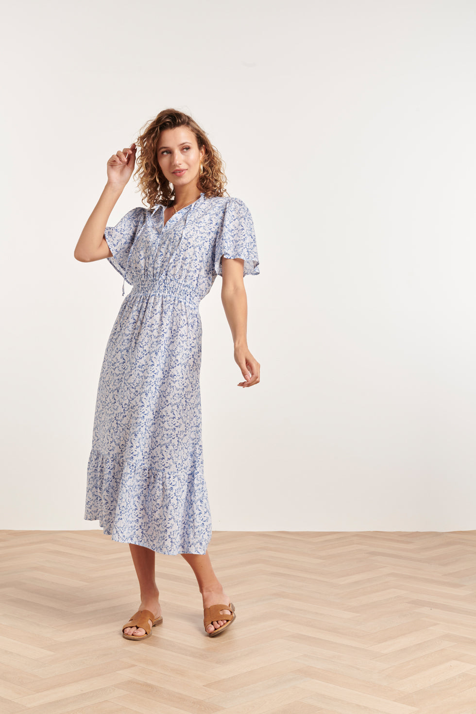 Smashed Lemon 24344 Ditsy Bloemen Midi Jurk blue-white