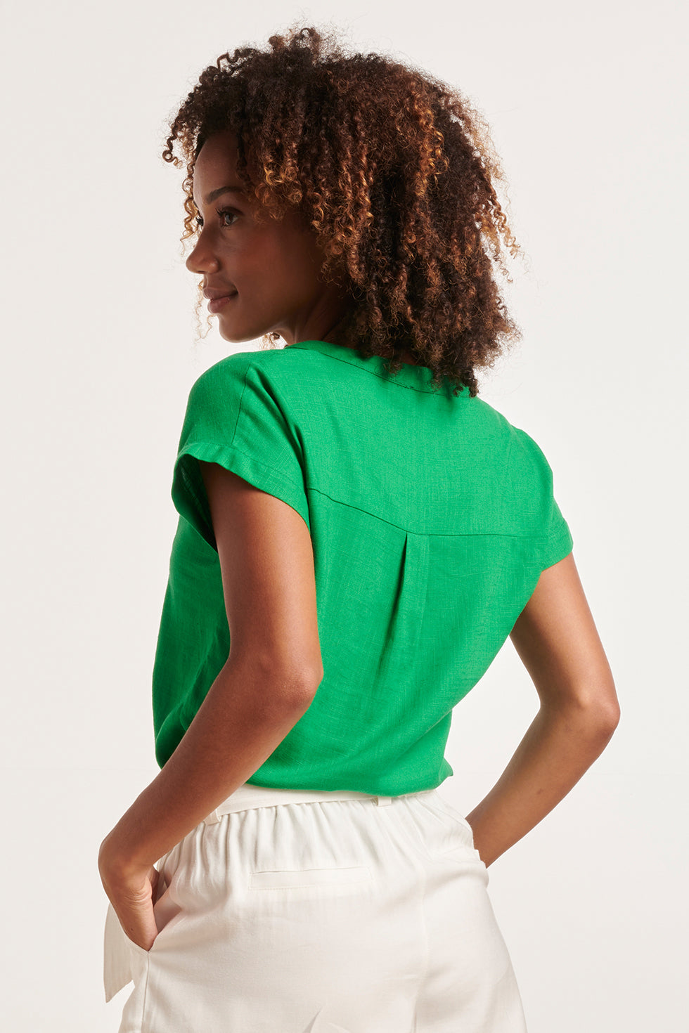 24347 Ademende Zomer Top | Green