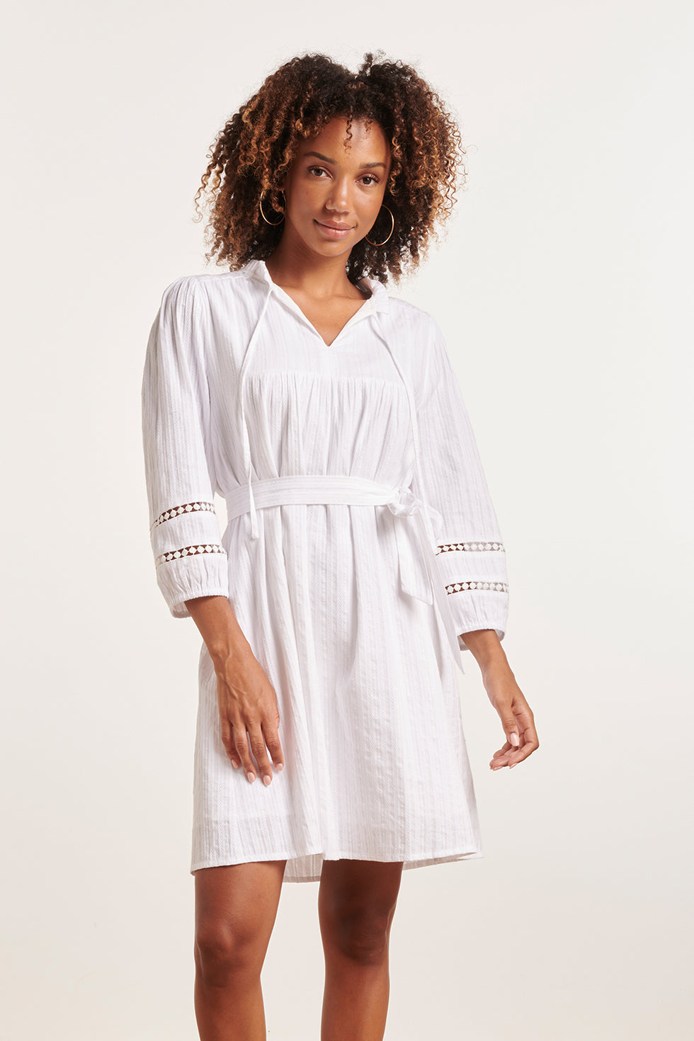 24357 Dames Te Korte Jurk Met Driekwart Mouwengehaakte Tapes | White