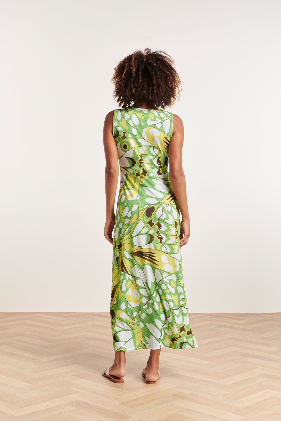 24368 Dames Maxi Jurk Met Allover Vlinder Print | Green - Muticolour