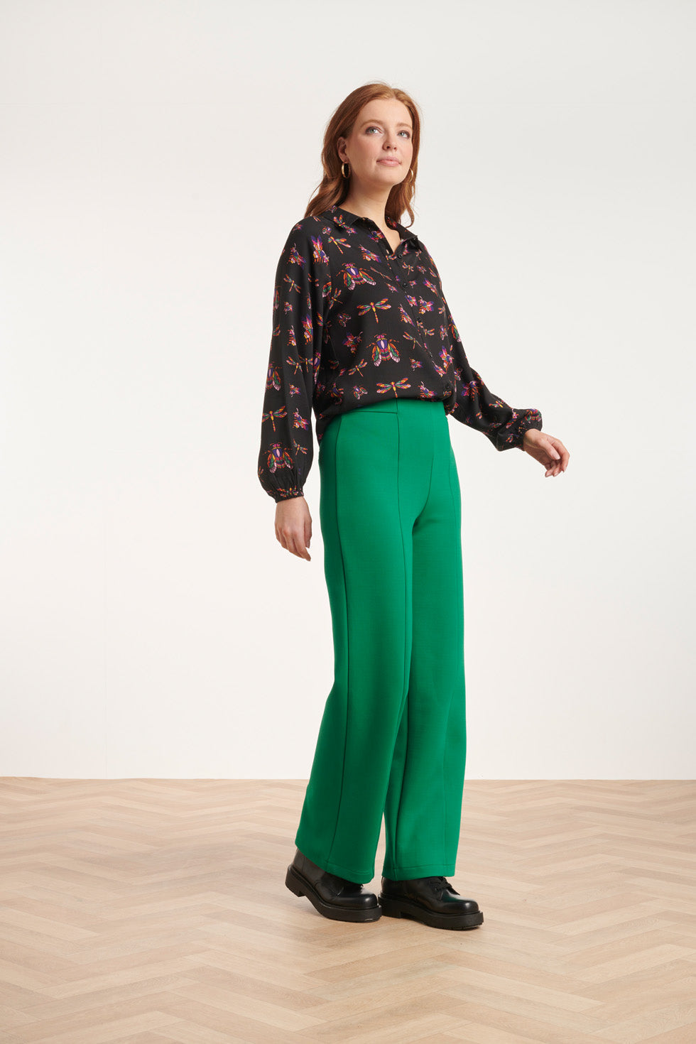 24506 e Shirt Blouse Met Insectenprint | Black - Muticolour