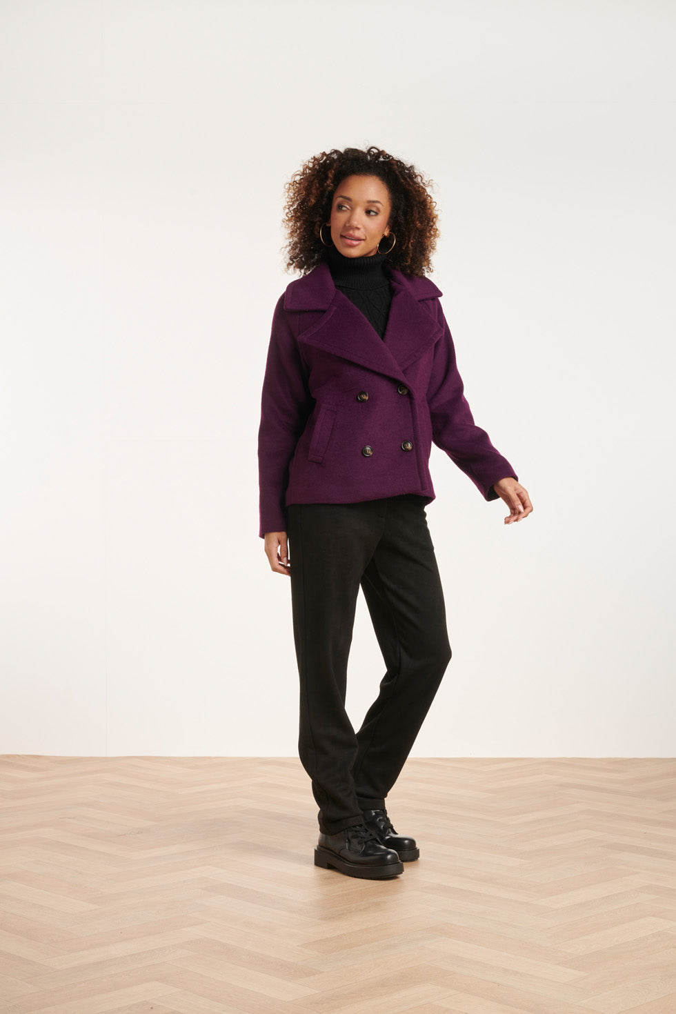 24549 Korte Paarse Overlap Double-Breasted Jas | Purple