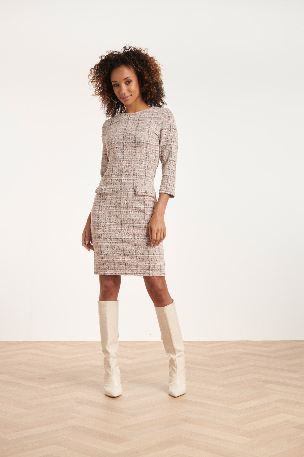 24568 Licht Textuur Jurk | Baby Pink - Muticolour