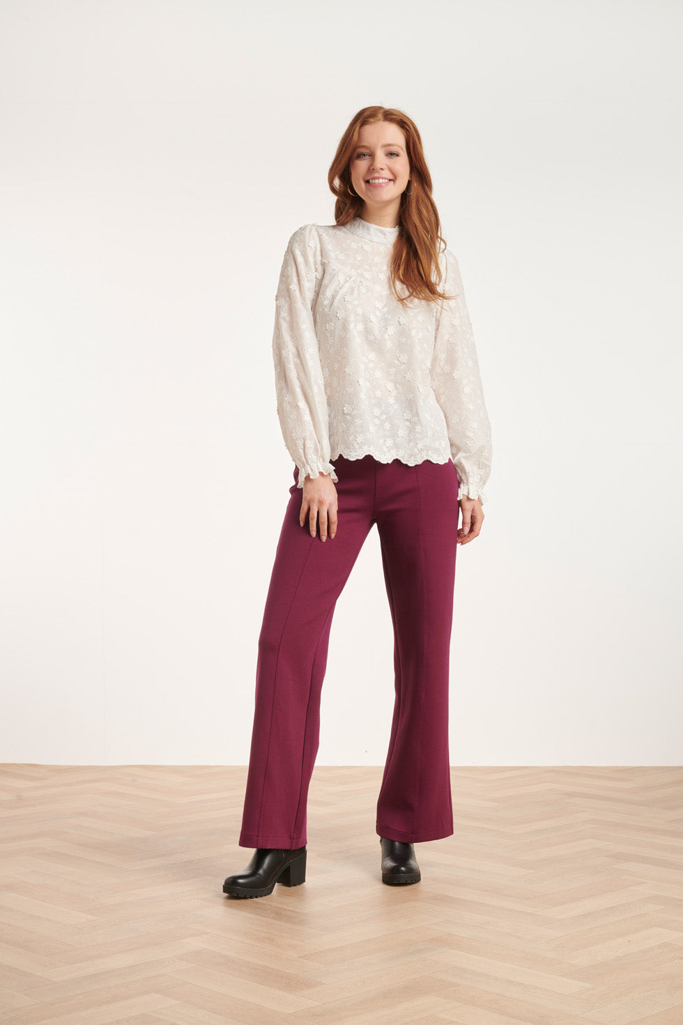 24591 Bloem Textuur te Blouse | White