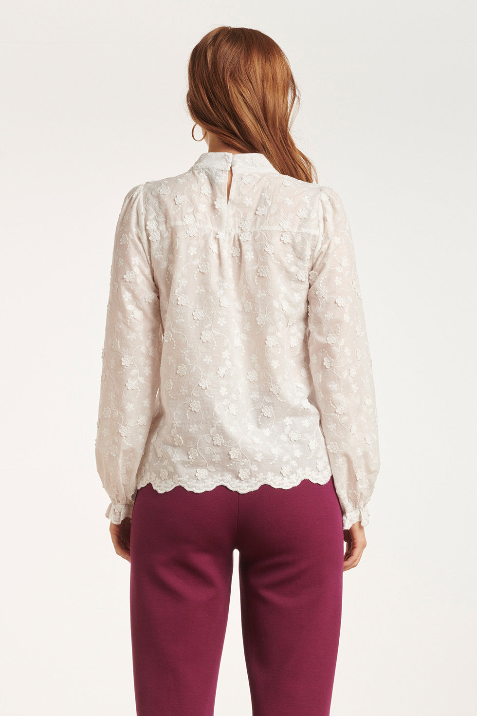 24591 Bloem Textuur te Blouse | White