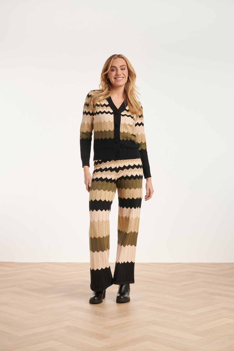 24608 Neutrale Zig-Zag Gebreide Broek | Sand - Muticolour