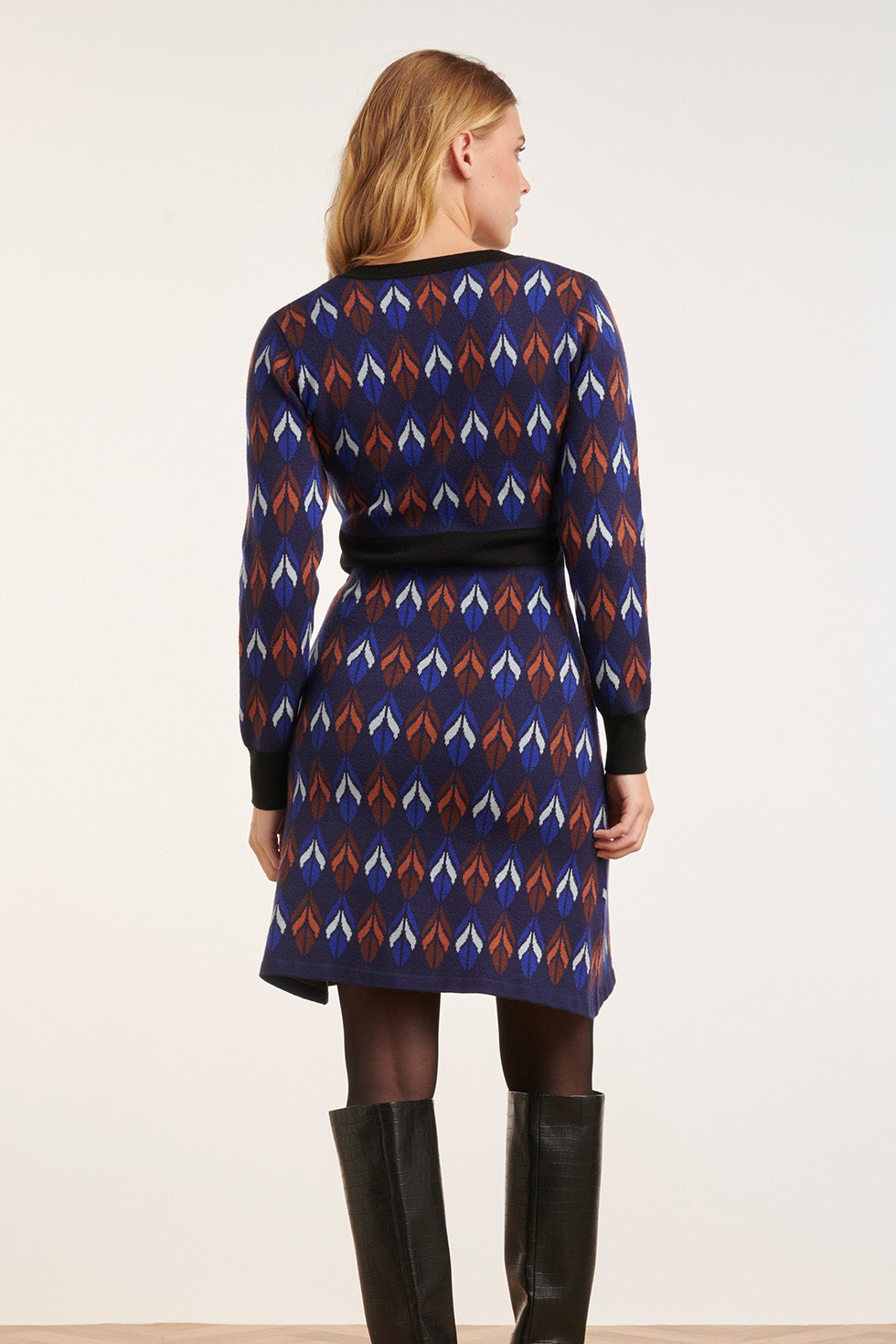 24612 Gebreide Jurk Met Bladeren Print | Blue - Brown