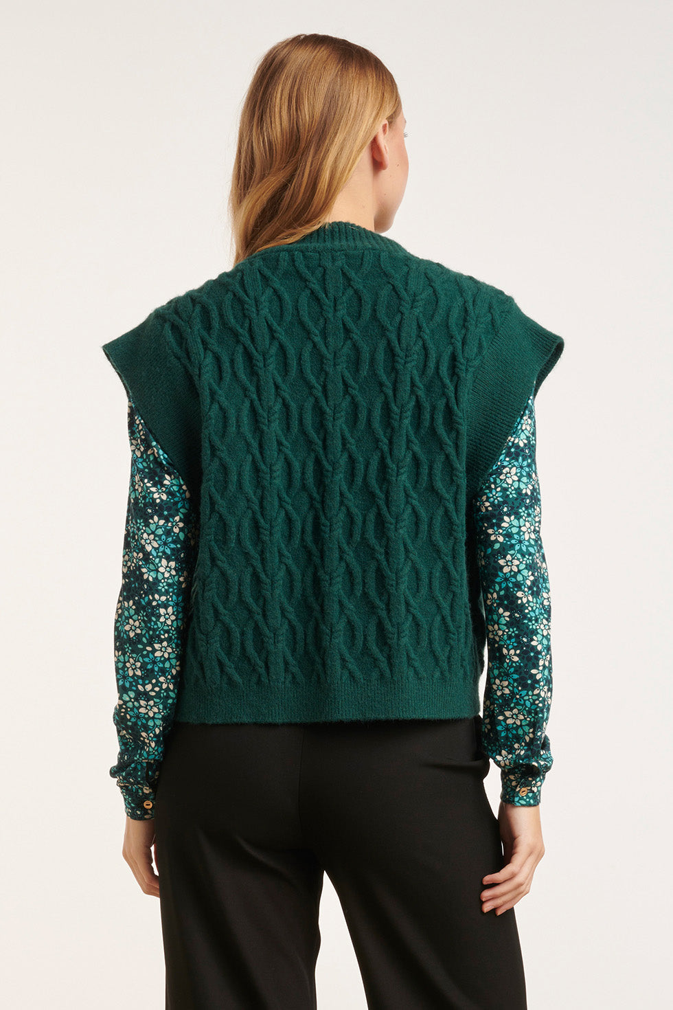 24616 Teal Gebreide Gilet Met Gevlochten Structuur | Petrol