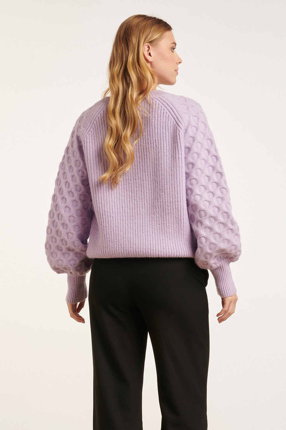 24617 Lila Dikke Gebreide Trui Met Structuur | Lilac