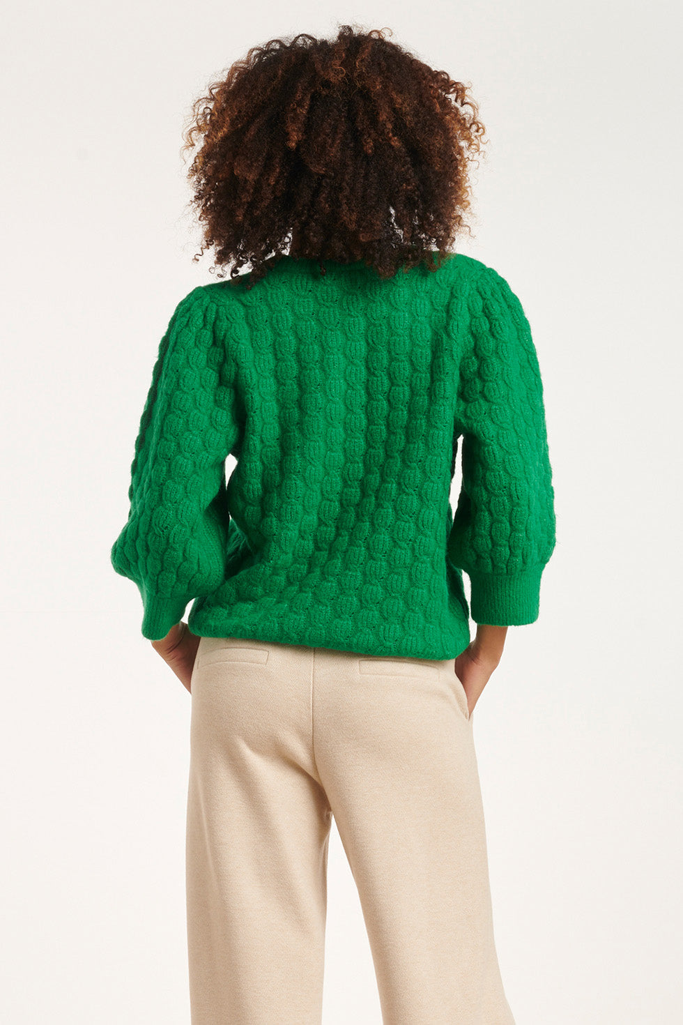 24618 Fel Gebreide Trui Met Structuur | Green