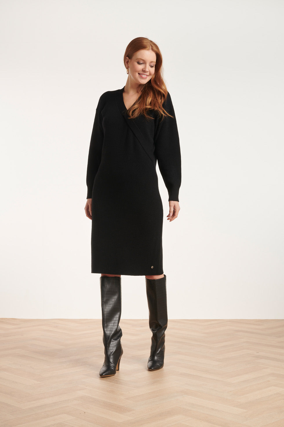 24625 E Gebreide Overlapjurk | Black