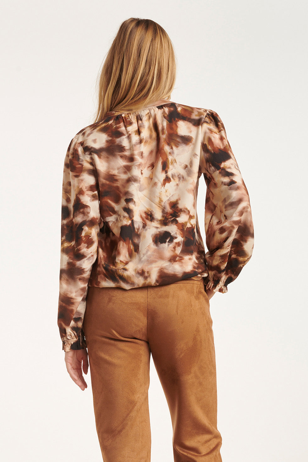 24641 Top Met Abstracte e Print | Sand - Brown