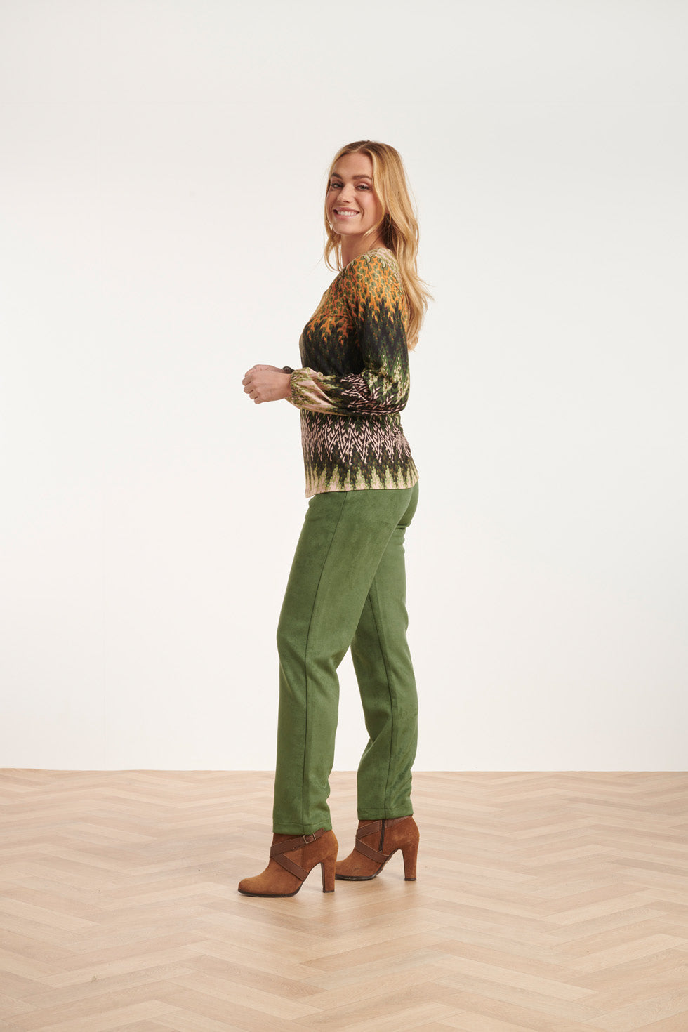 24645 Multicolour tint Zigzag Top | Green - Muticolour