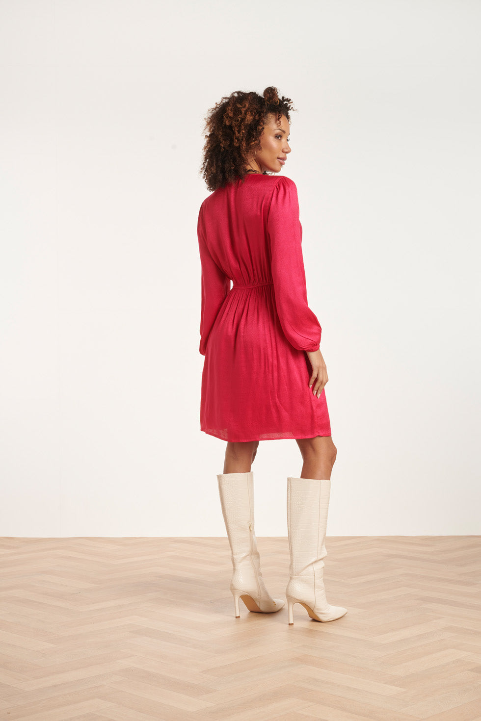 24699 Fuchsia Jacquard V-Hals Jurk Met Zebra Motief | Fuchsia
