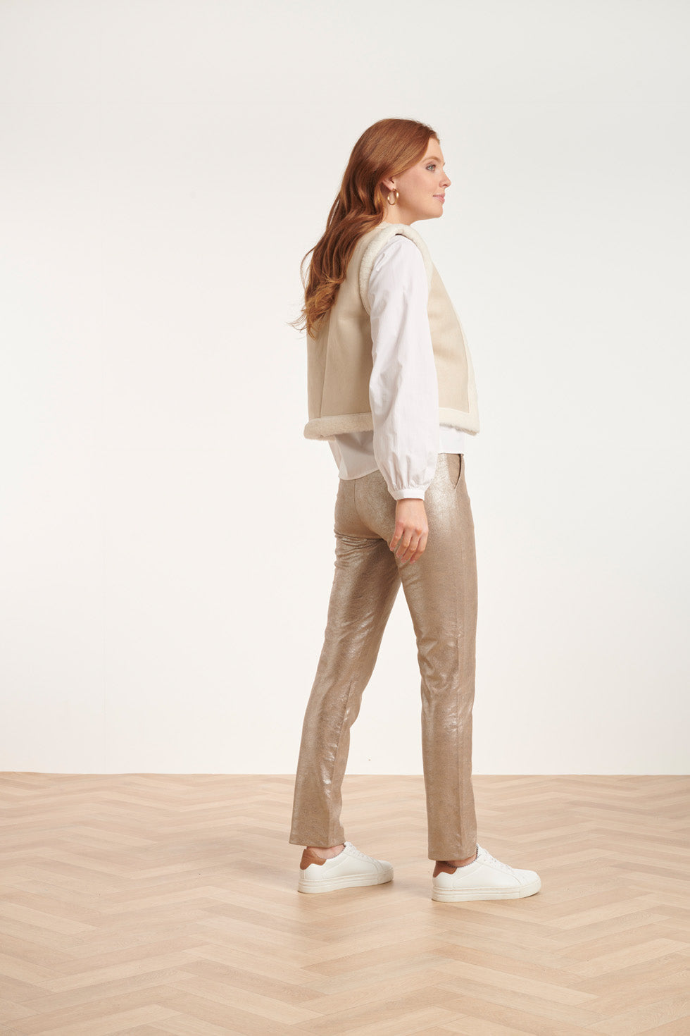 24707 Suedine Gilet | Sand
