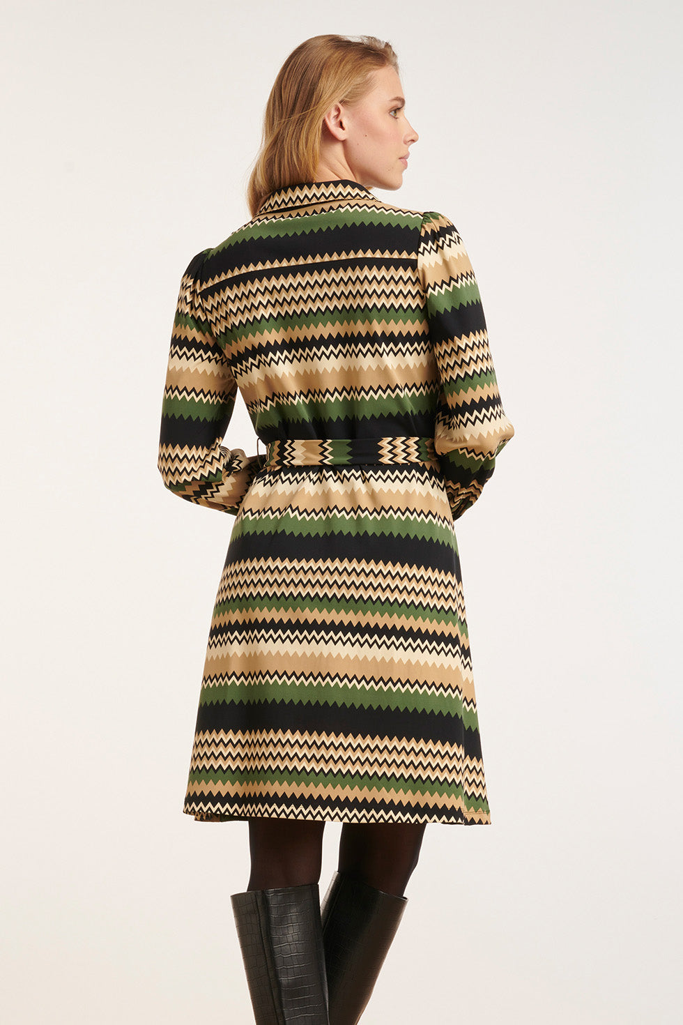 24712 Zigzag Print Travel Kwaliteit Jurk | Sand - Muticolour