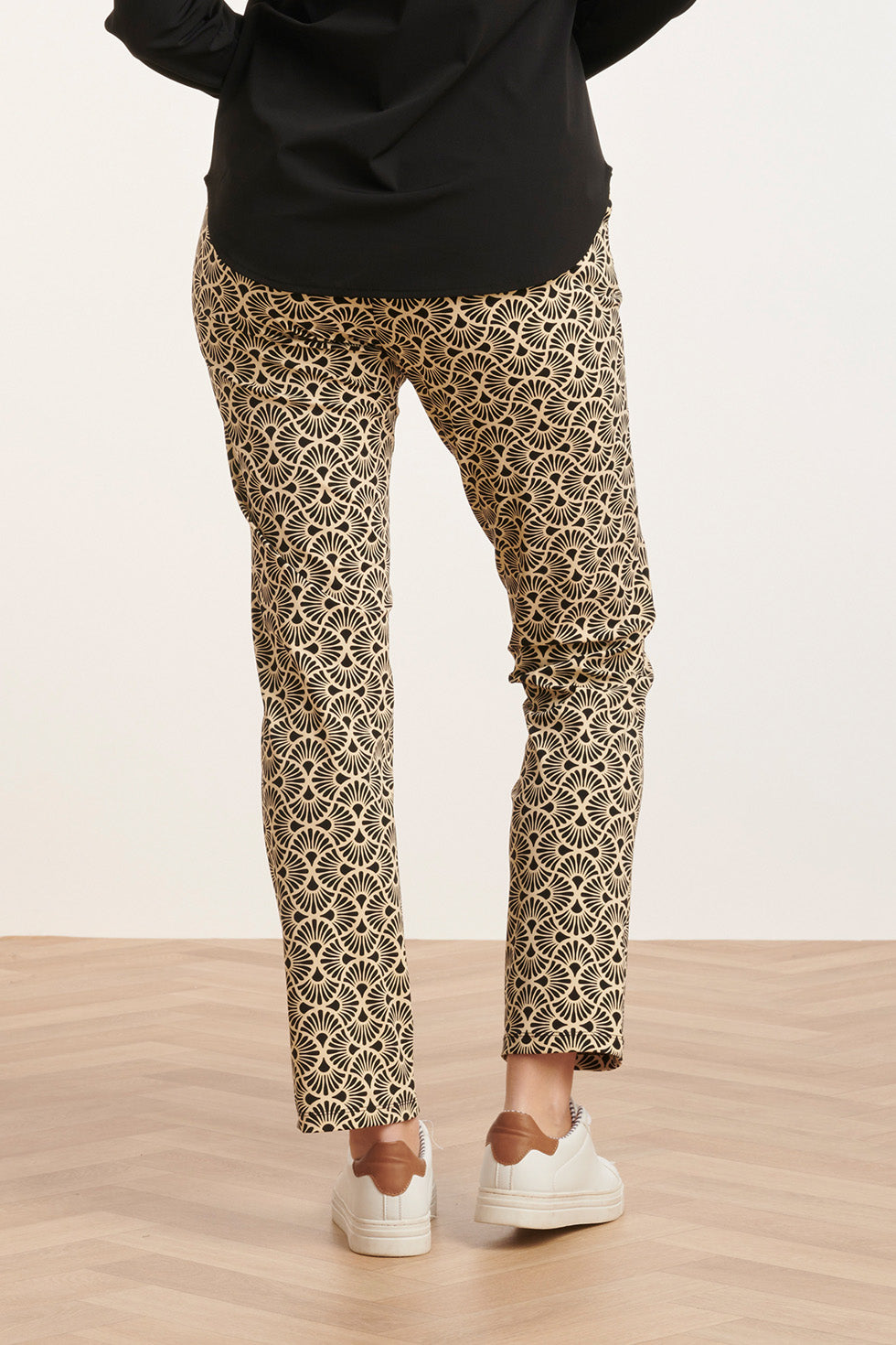 24726 Slim Fit Grafische Bloem Geprinte Travel Kwaliteit Broek | Sand - Black