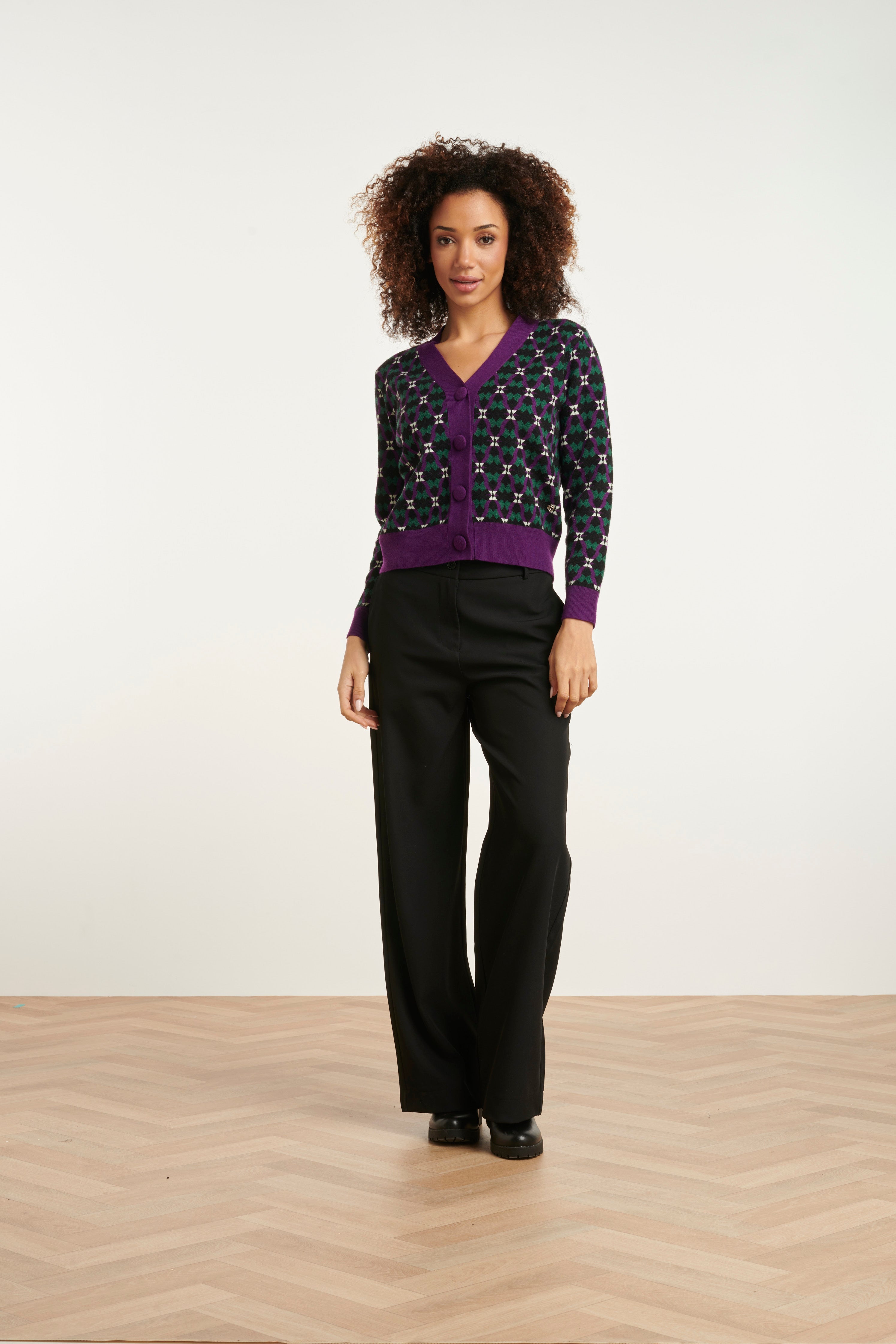 24781 Gebreide Cardigan Met Retro Print | Muticolour - Purple