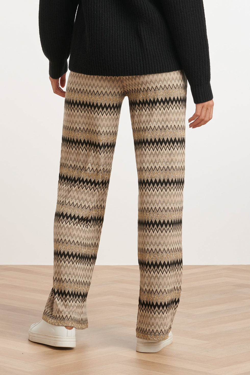 24811 Zigzag Broek | Black - Muticolour